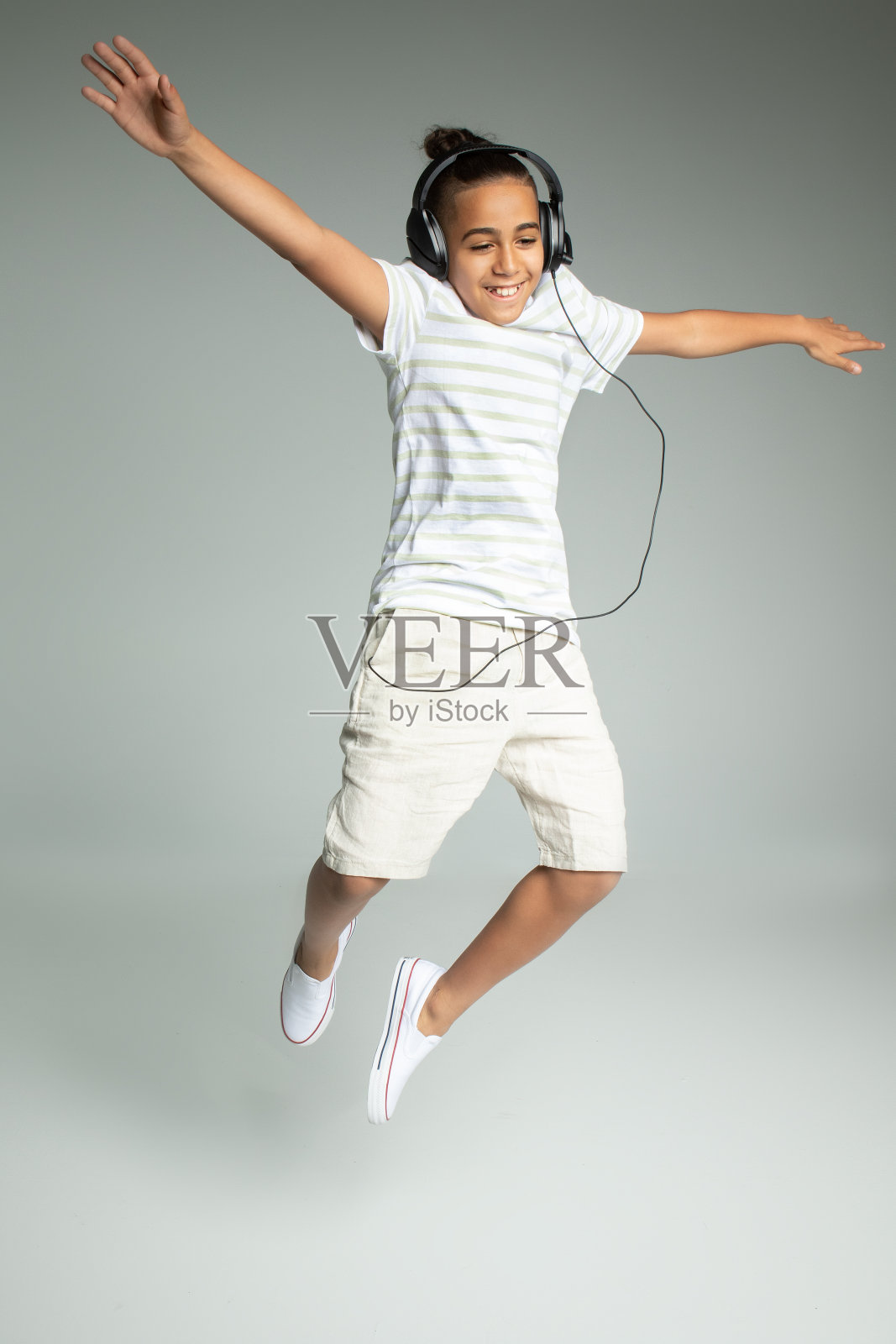 跳照片摄影图片