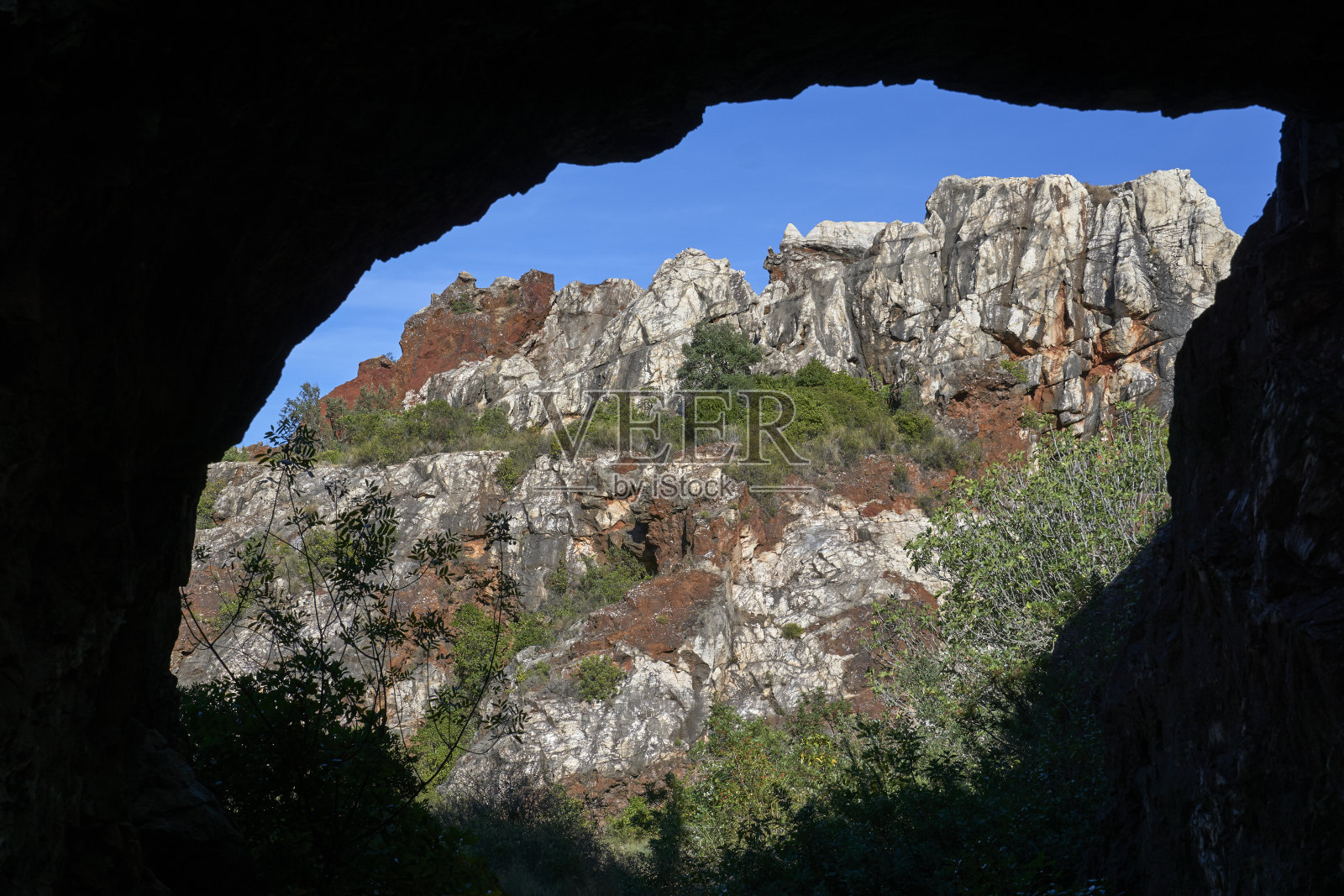 塞罗德尔耶罗自然公园。塞维利亚北部山脉照片摄影图片