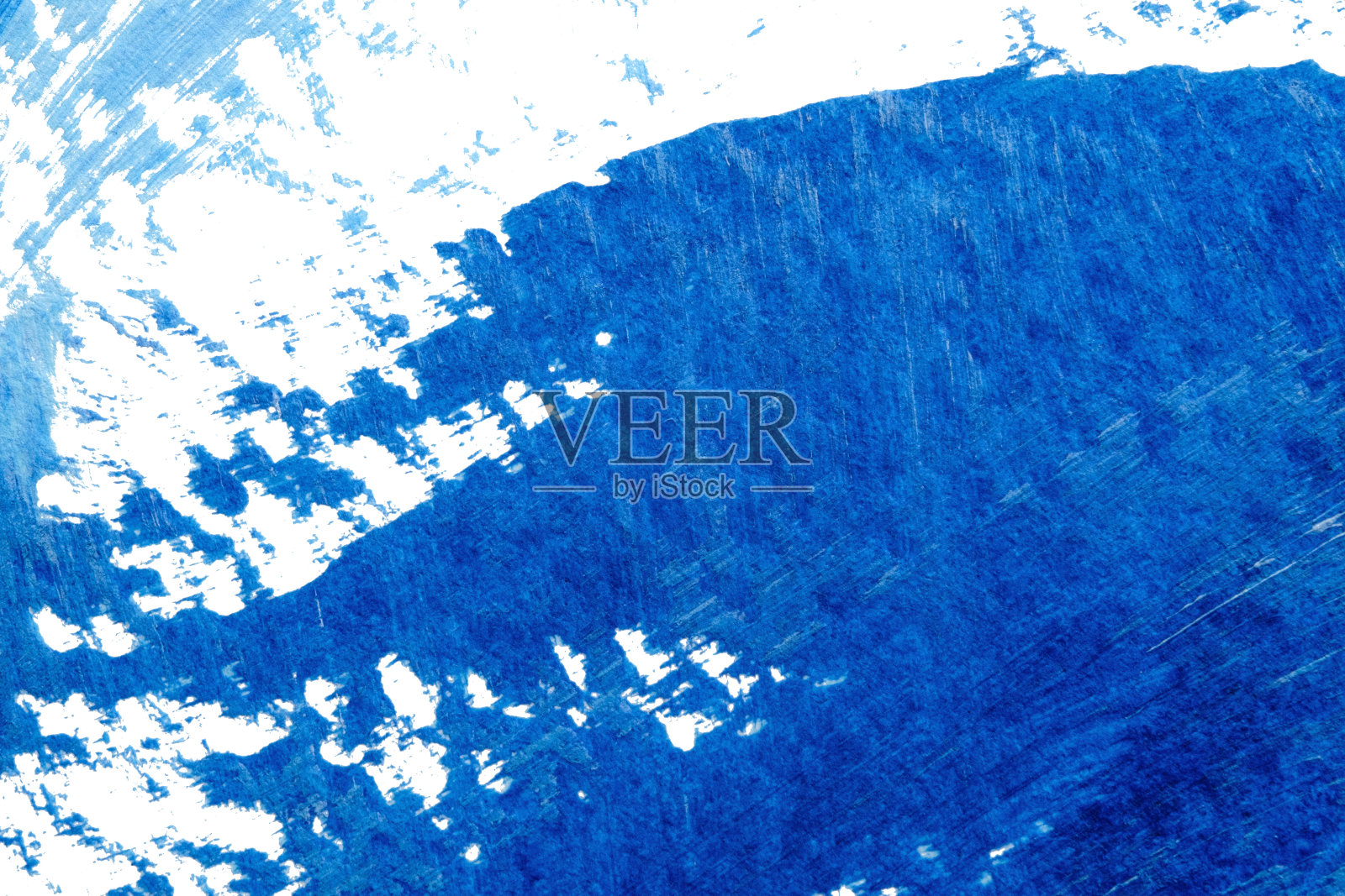 采用罗夏墨迹法在白纸背景上绘制蓝色抽象丙烯画色彩纹理照片摄影图片