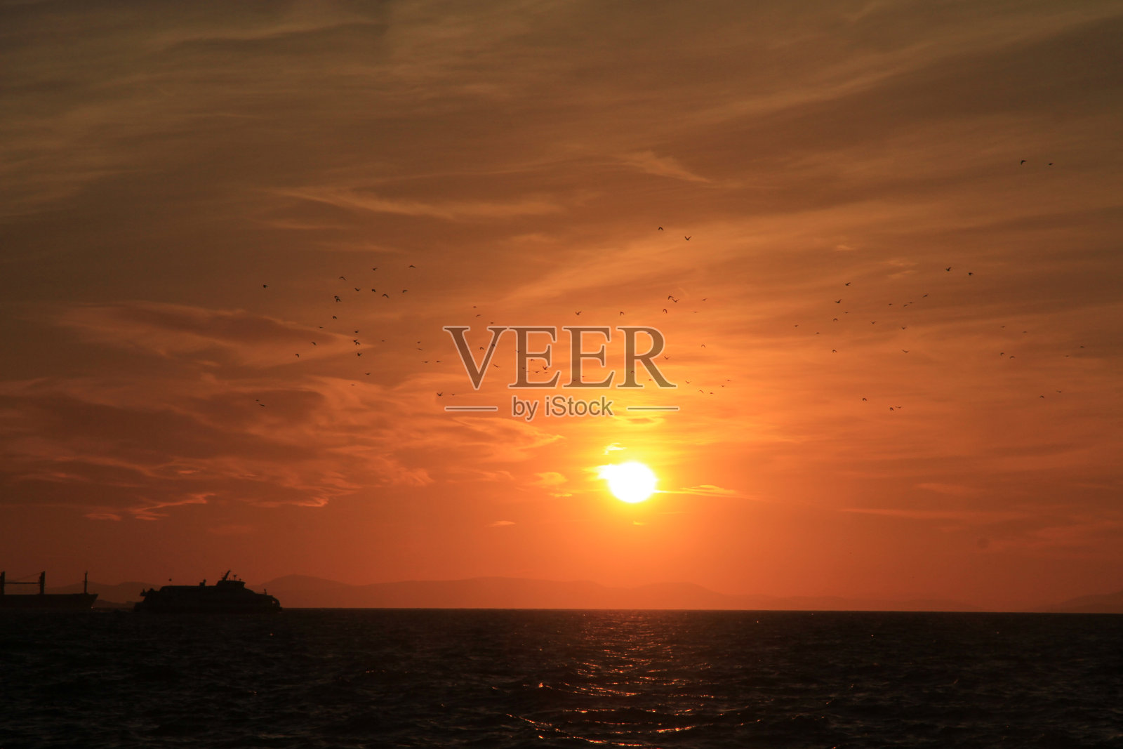 海上日落照片摄影图片