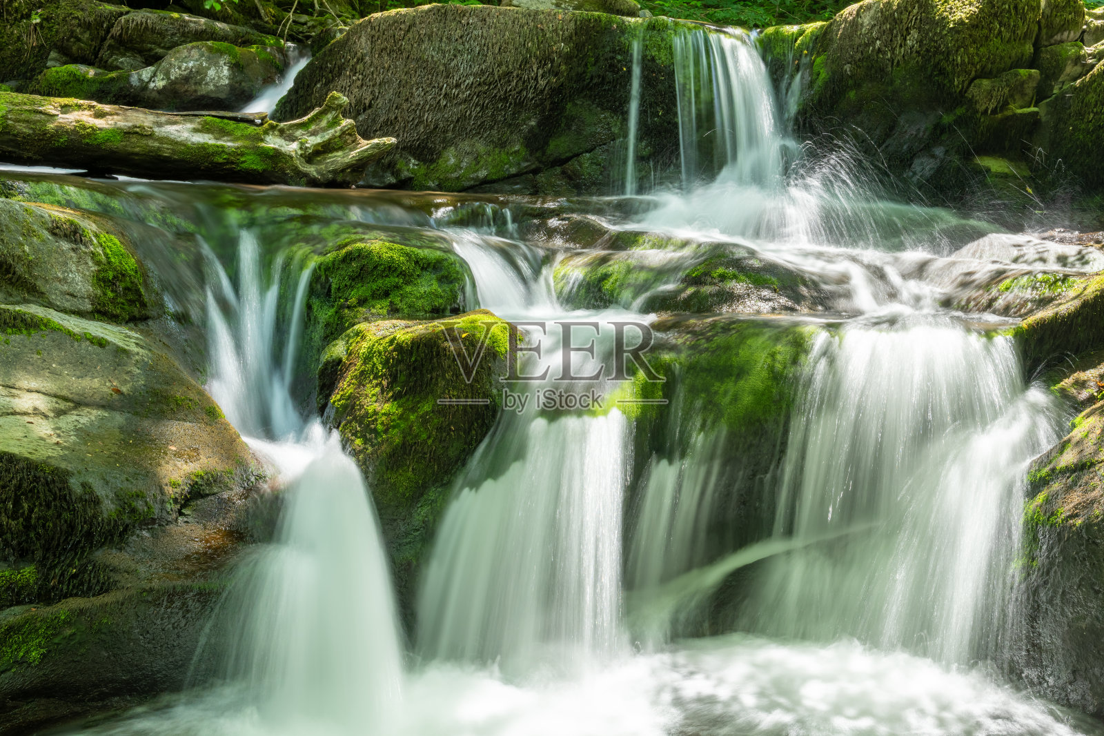 埃克斯穆尔国家公园的水相遇照片摄影图片