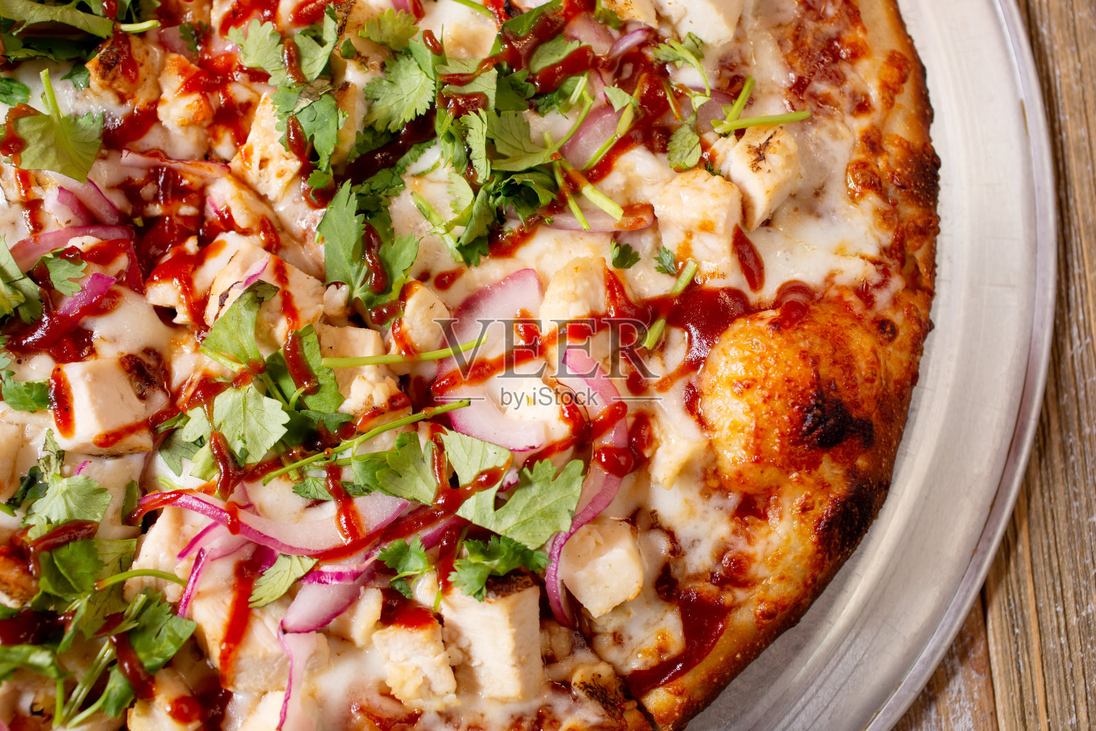 烤鸡披萨照片摄影图片