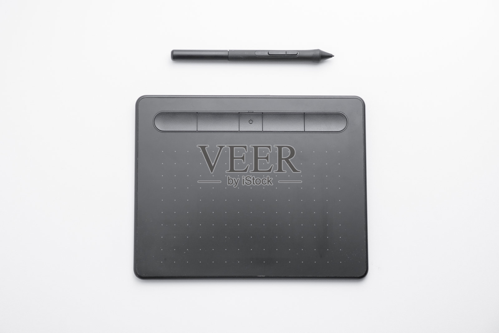 白色背景的图形板照片摄影图片