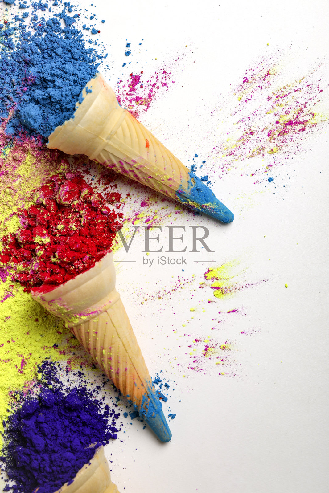 印度胡里节的冰淇淋球形状的颜色照片摄影图片