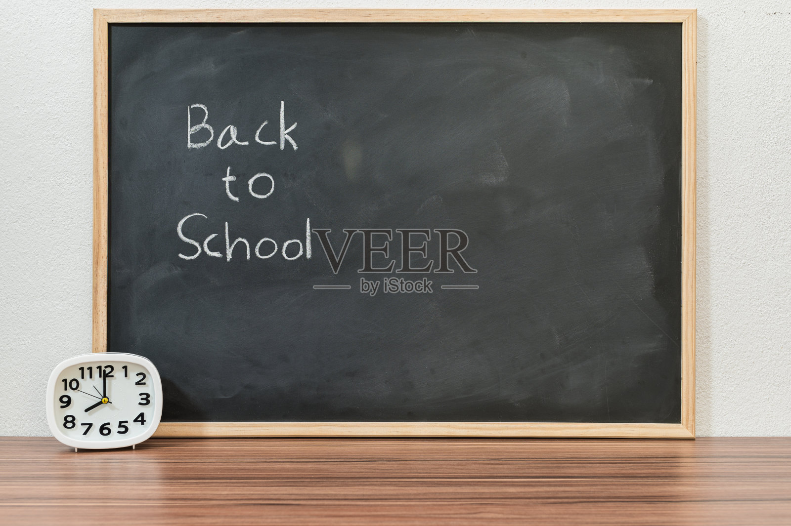 回归学校教育理念，提高学习技能照片摄影图片