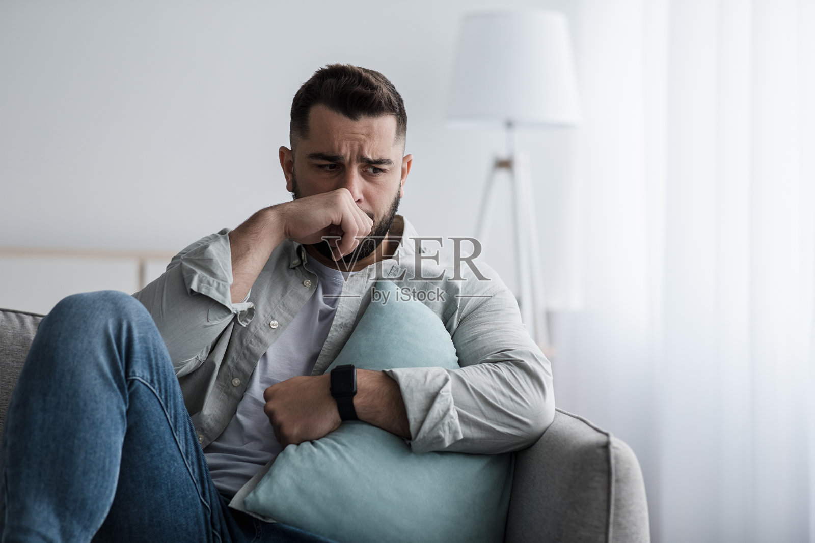 负面情绪、压力、沮丧和心理问题照片摄影图片