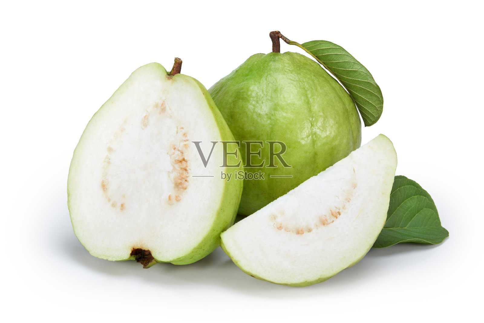 番石榴果实，叶子孤立在白色背景上照片摄影图片