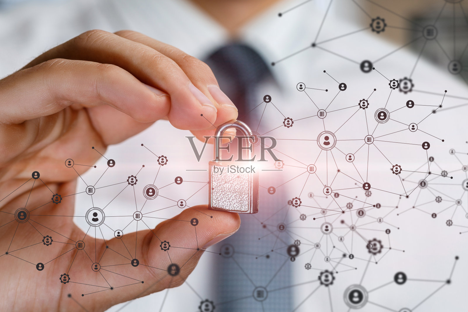 人类在网络中暴露了保护。照片摄影图片