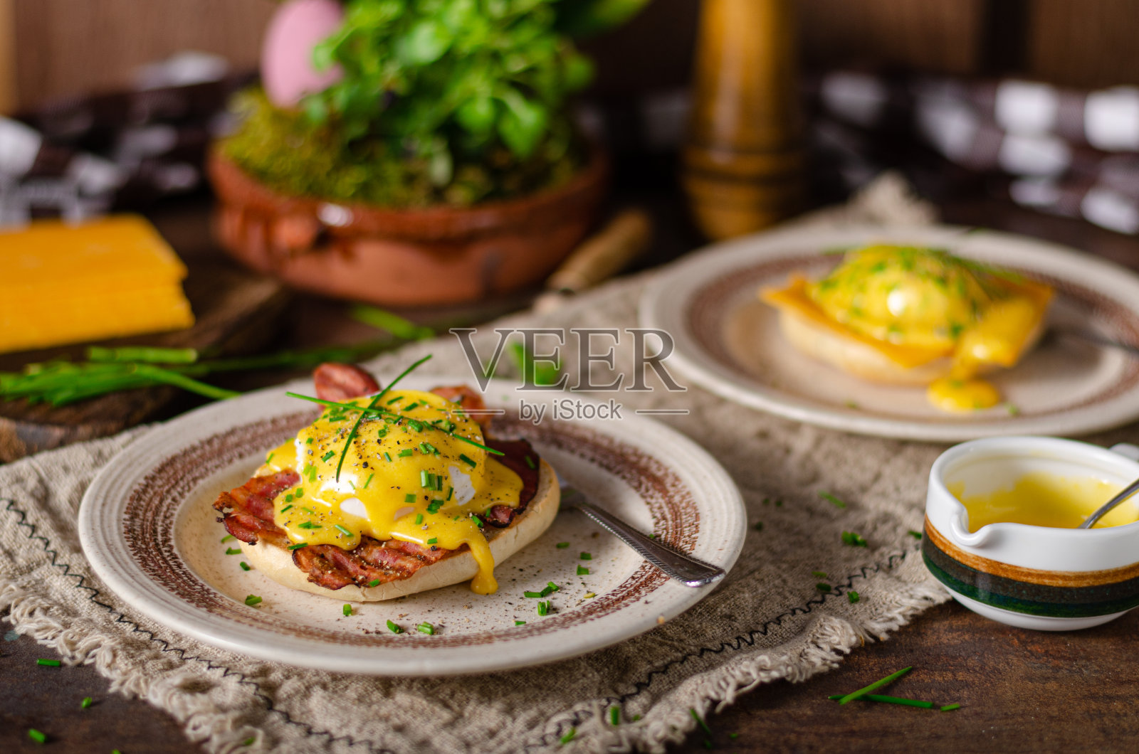 美味的班尼迪克蛋照片摄影图片