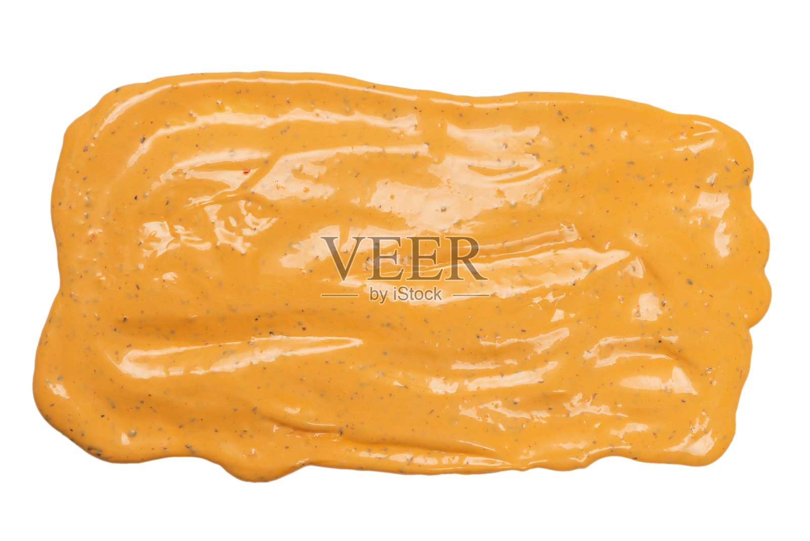 鲜嫩可口的酱汁溅在白色的背景上。照片摄影图片