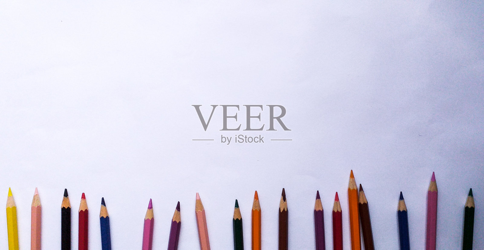 彩色铅笔集照片摄影图片