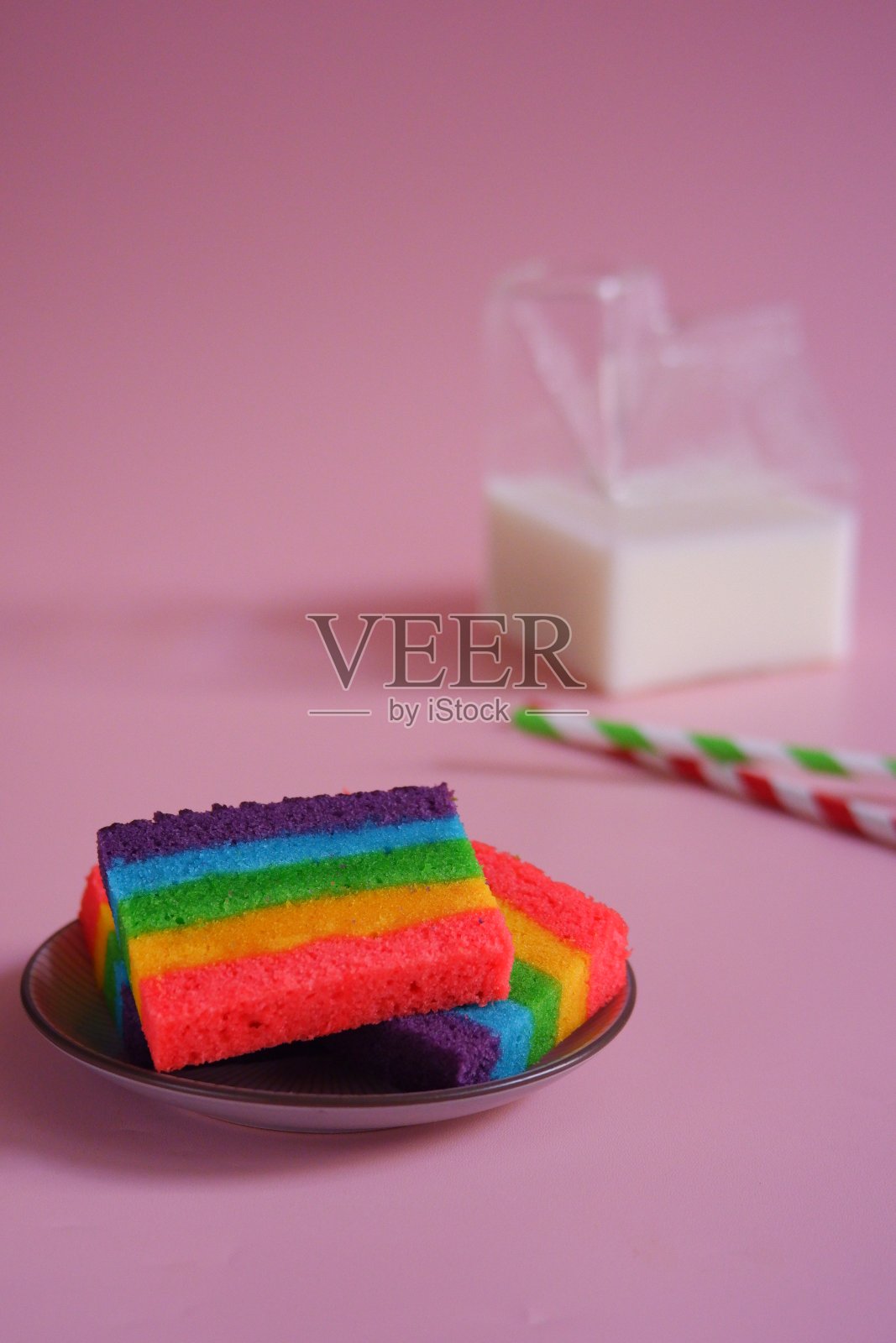 彩虹蛋糕照片摄影图片