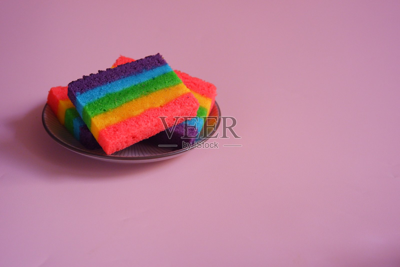 彩虹蛋糕照片摄影图片