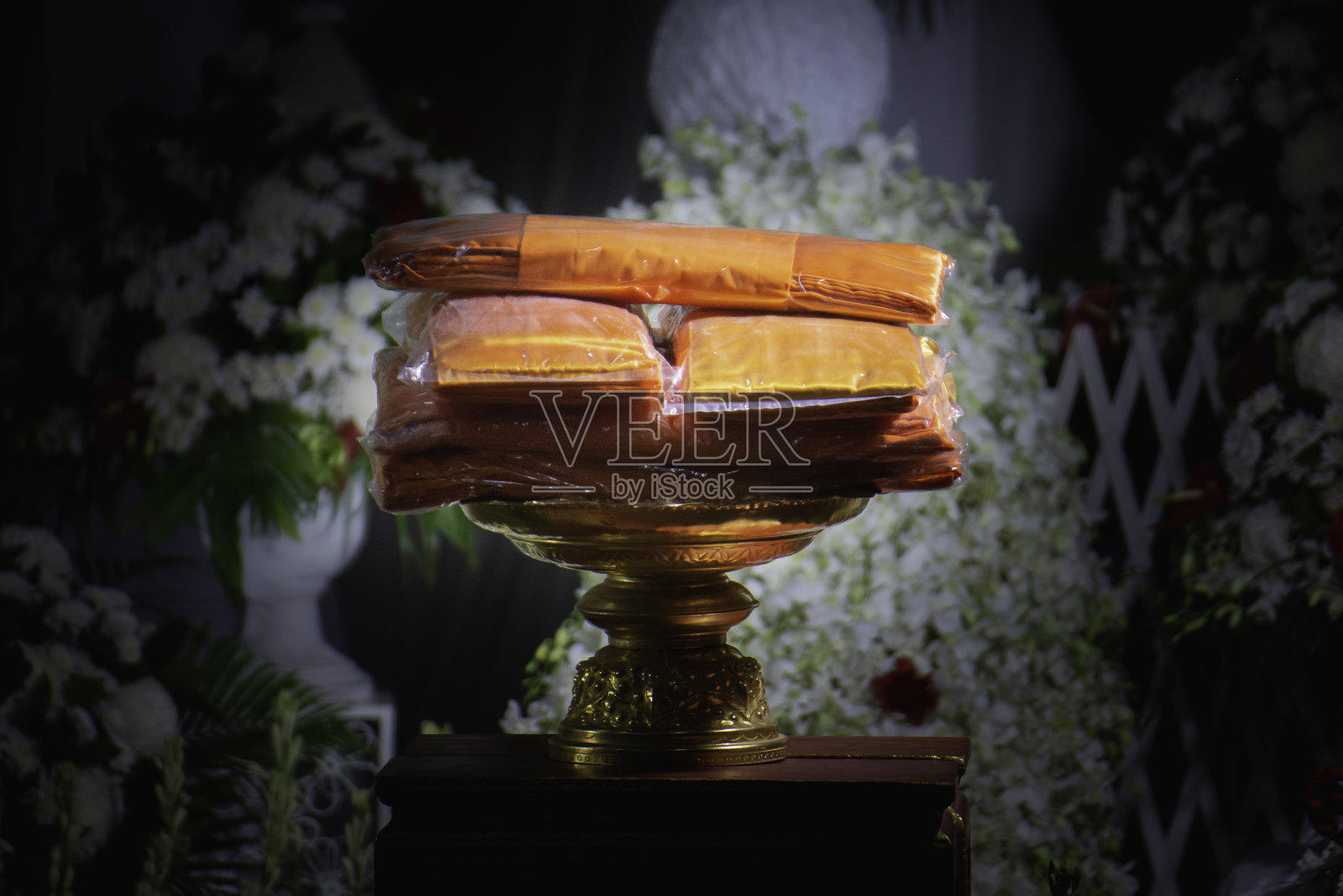 橙色布照片摄影图片