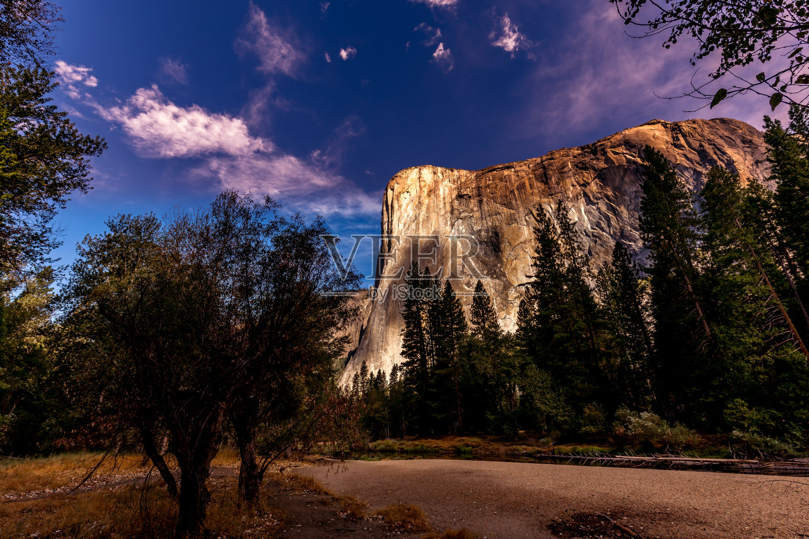 埃尔卡皮坦，约塞米蒂国家公园照片摄影图片