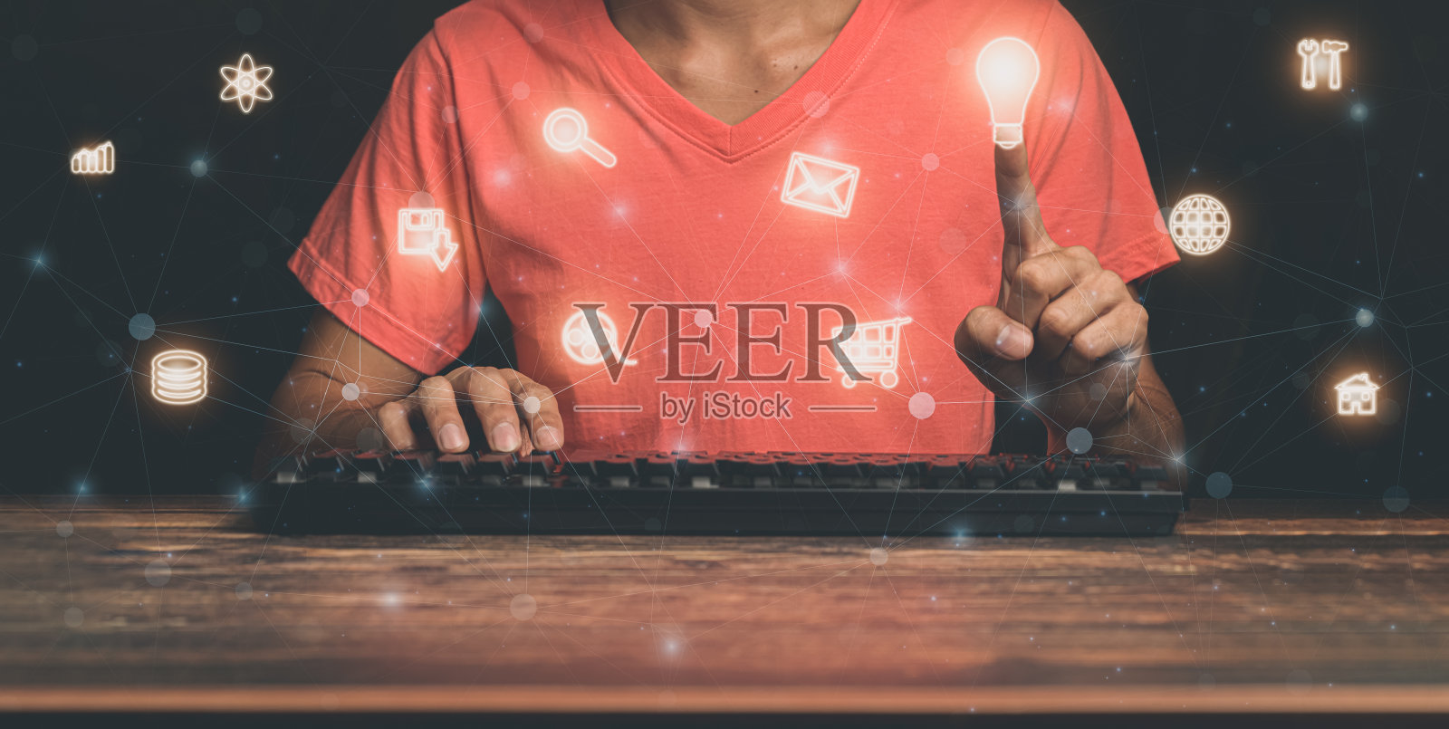 人们正在选择图标来操作电脑插图照片摄影图片