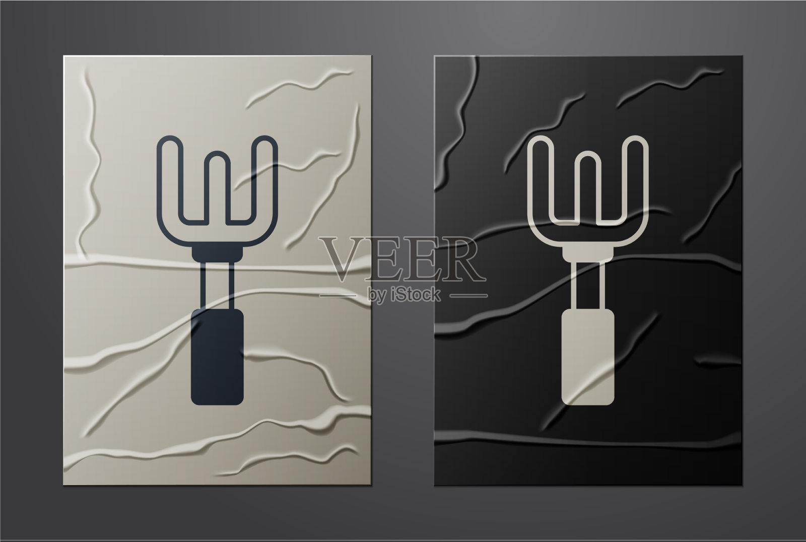 白色花园耙图标孤立在皱巴巴的纸插画图片素材