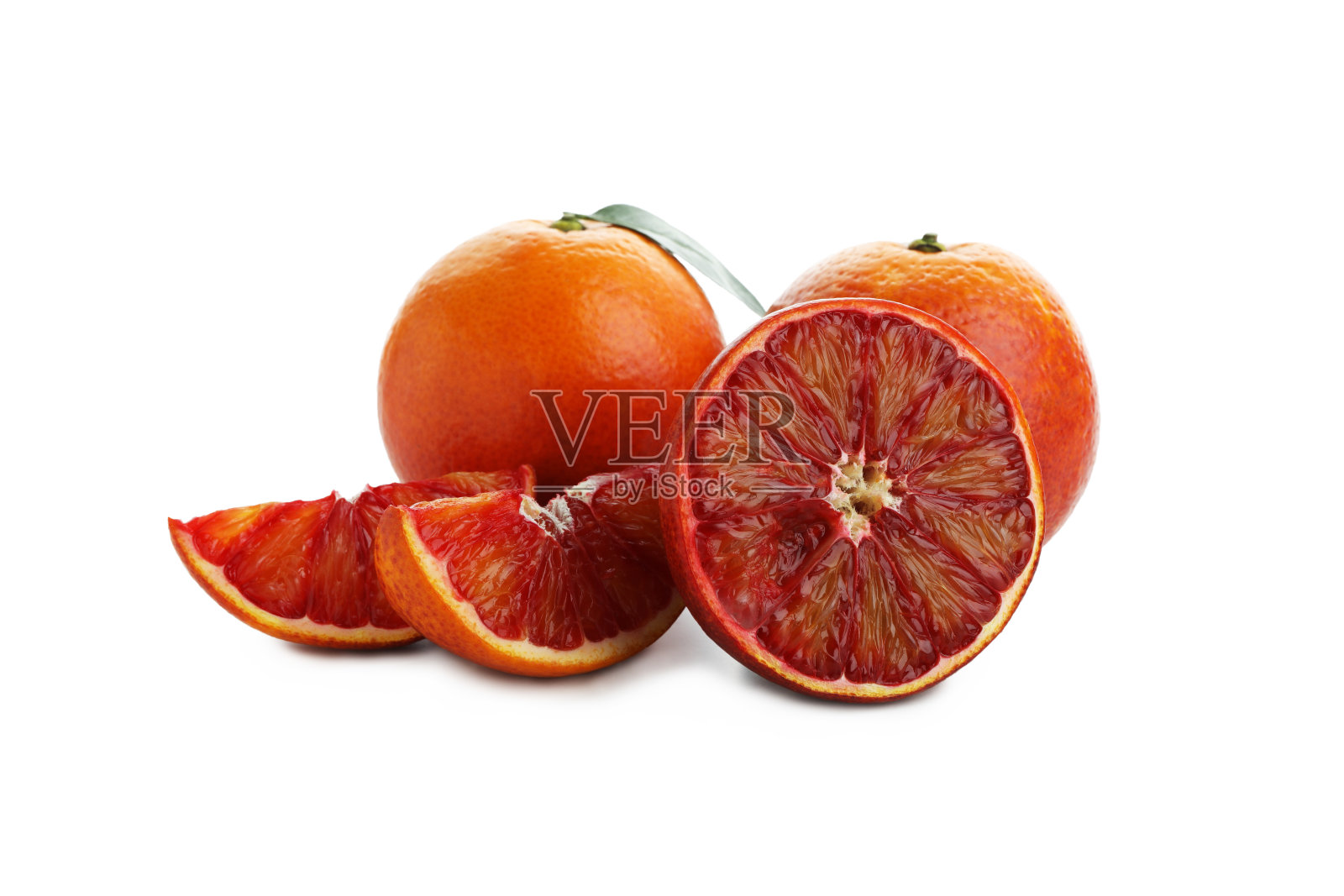鲜红橙子孤立在白色背景上照片摄影图片