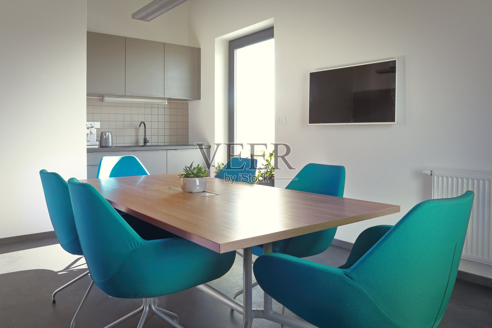 现代会议室照片摄影图片