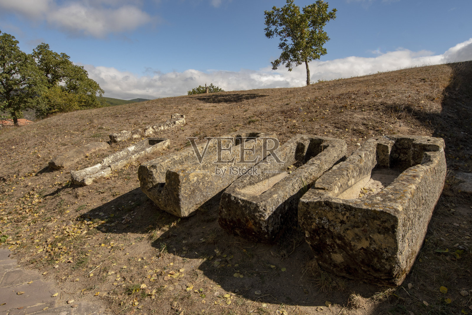 坎塔布里亚的乡村景观照片摄影图片