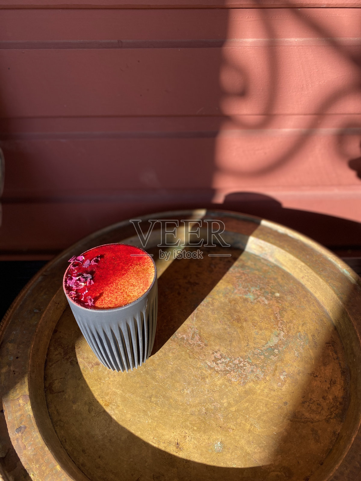 “不朽的”杯子饮料照片摄影图片