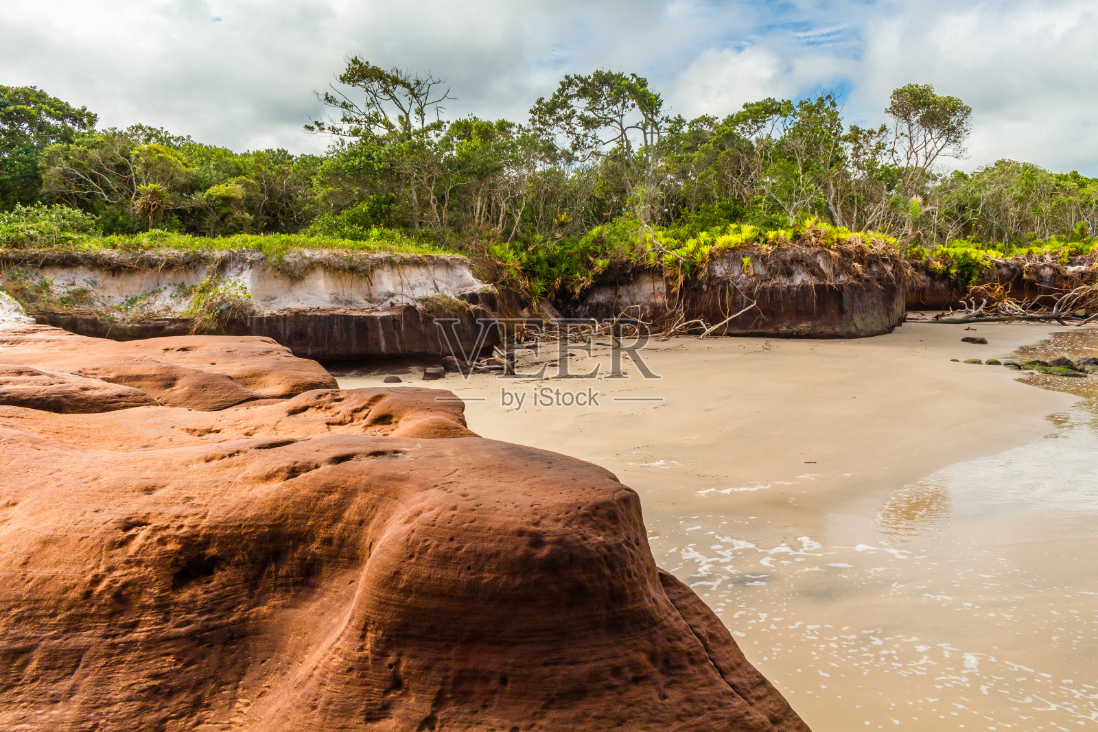 Trincheira海滩，城市海岸Cananéia, São圣保罗，巴西。照片摄影图片