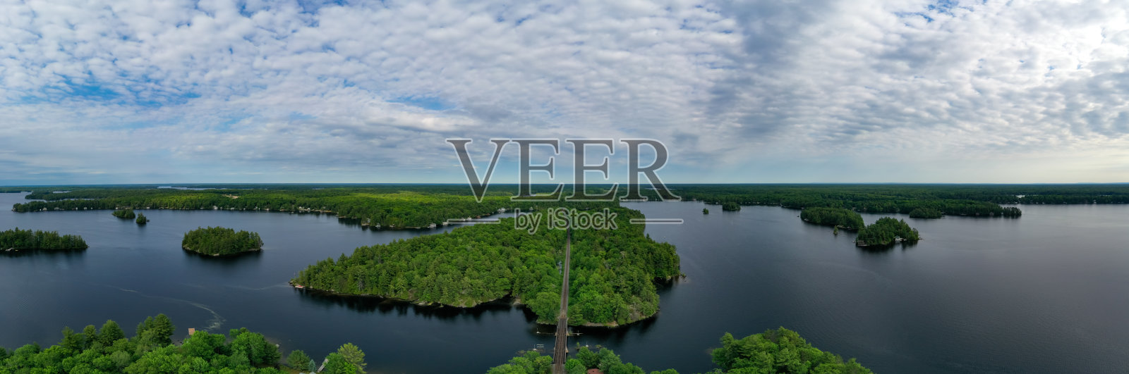 鸟瞰图托伦斯湾和马斯科卡湖，安大略省，加拿大照片摄影图片