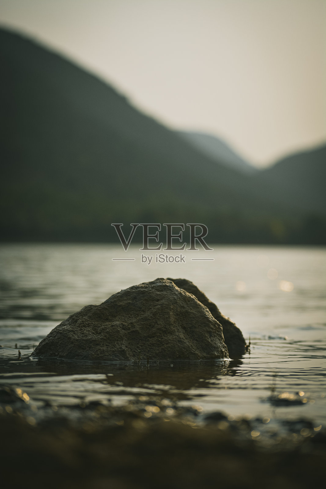 山间黄金时光照片摄影图片