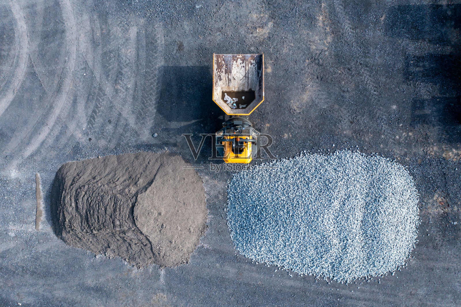 一堆水泥和碎石照片摄影图片