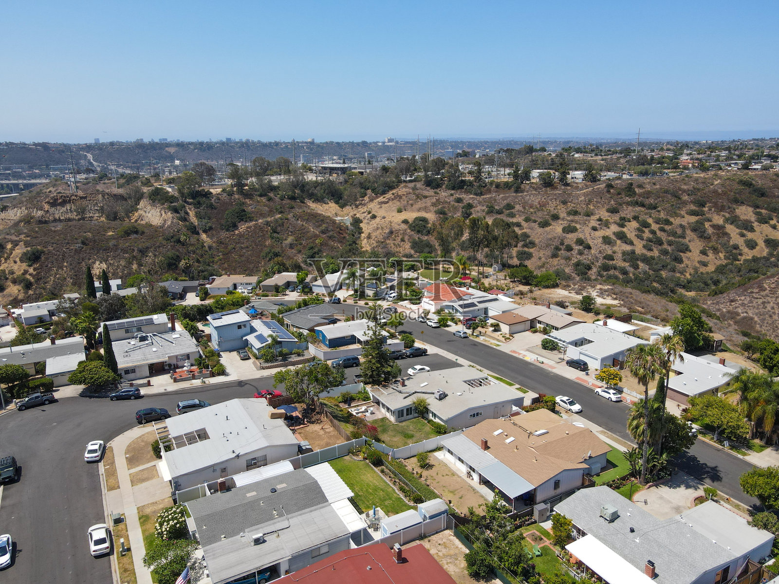 Mission City和Serra Mesa的鸟瞰图在圣地亚哥县照片摄影图片