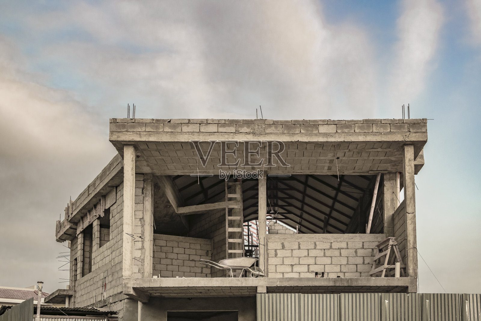 建筑中的房屋外景照片摄影图片