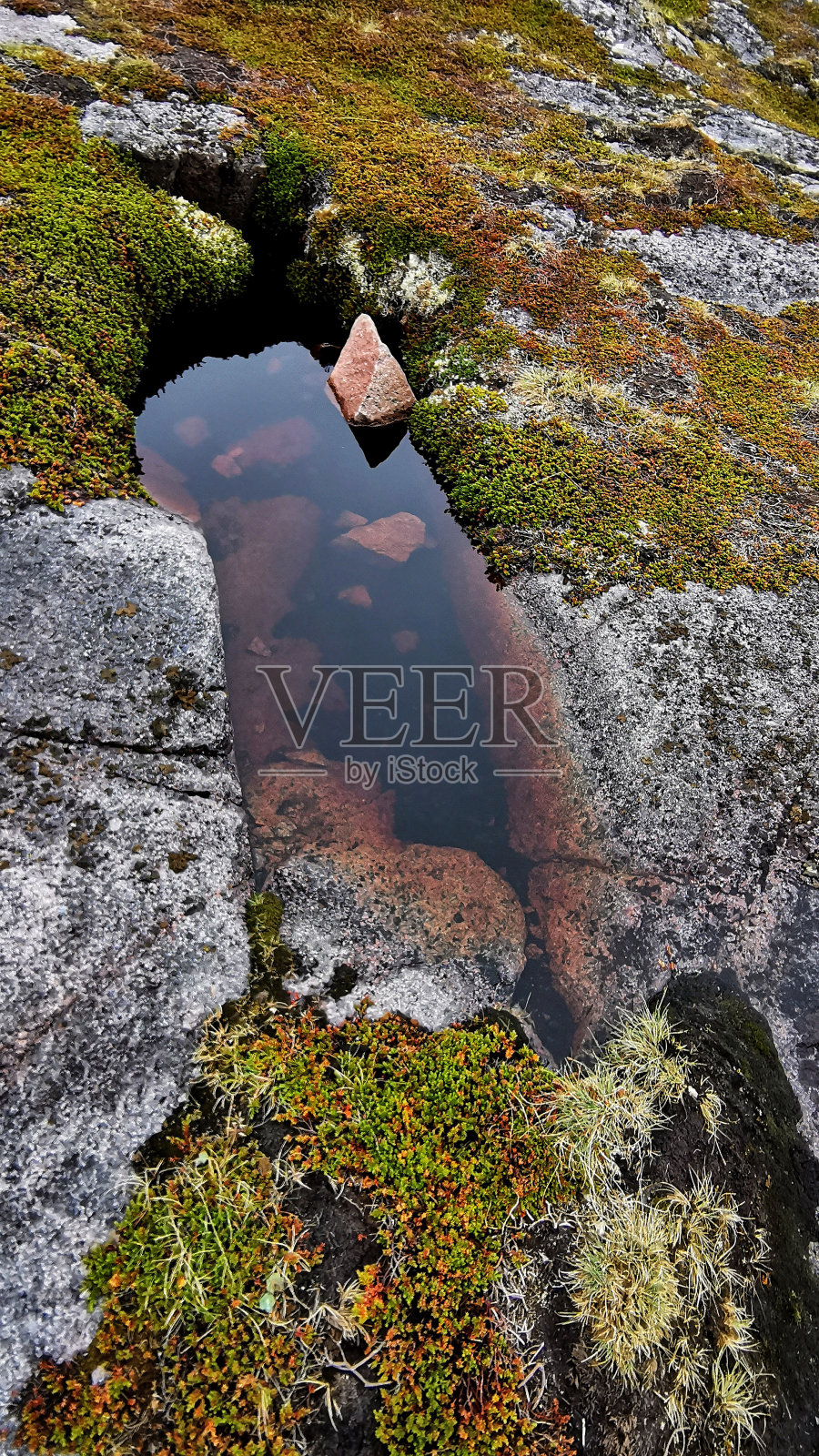 海岸上的巨石照片摄影图片