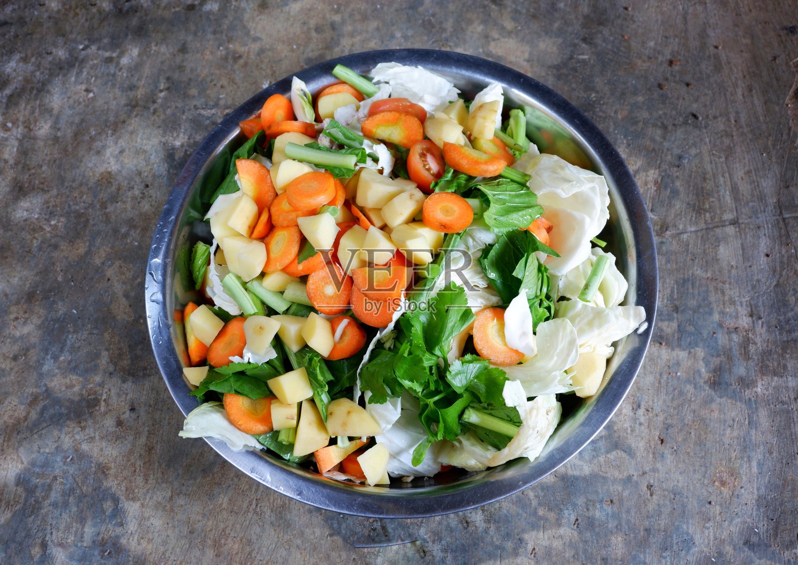 一个美味的切片蔬菜碗的特写镜头照片摄影图片