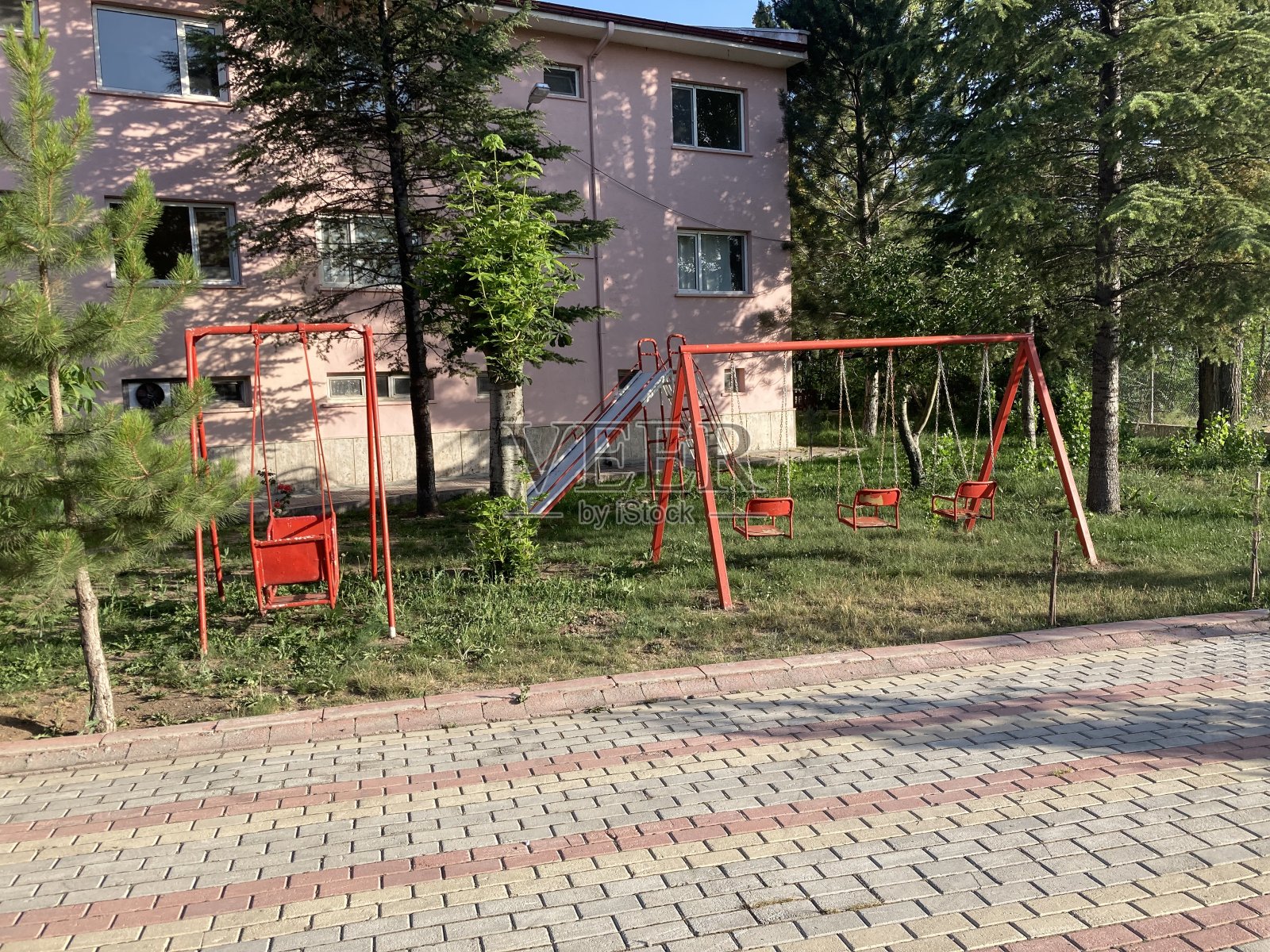 儿童公园照片摄影图片