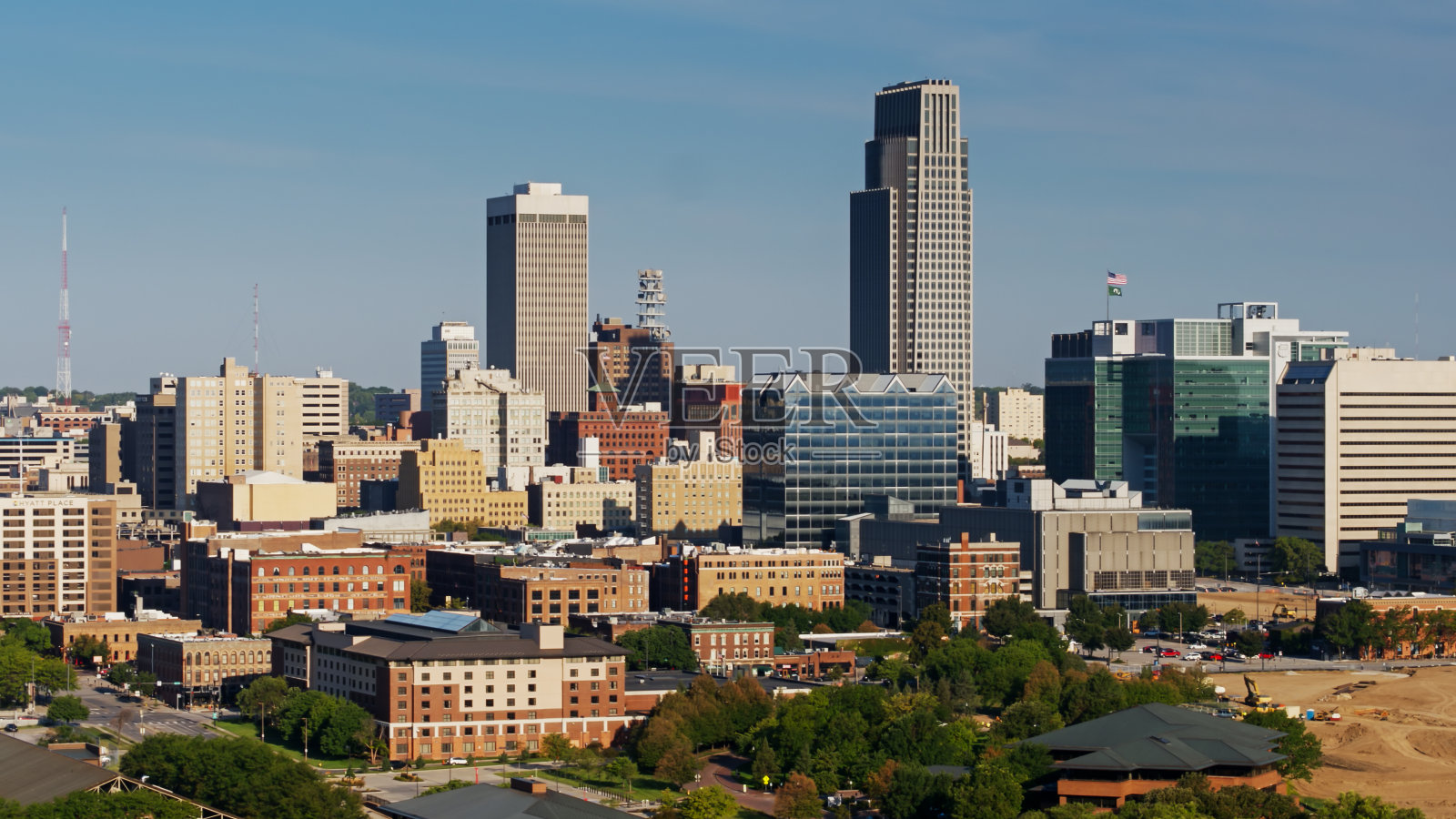美国公园中心地带上空奥马哈市中心的航拍照片照片摄影图片