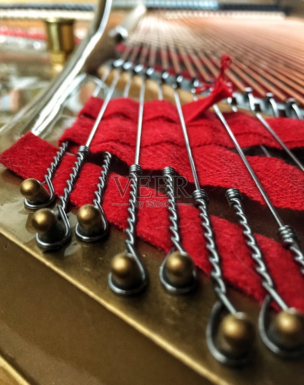 钢琴的电线照片摄影图片