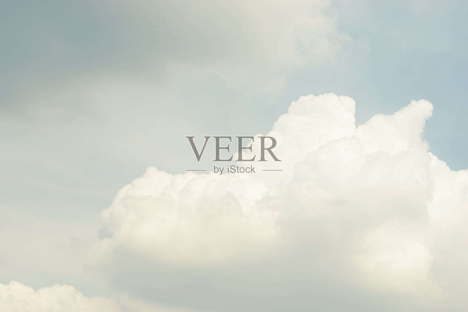 雾和云的背景和纹理在一个年份照片摄影图片