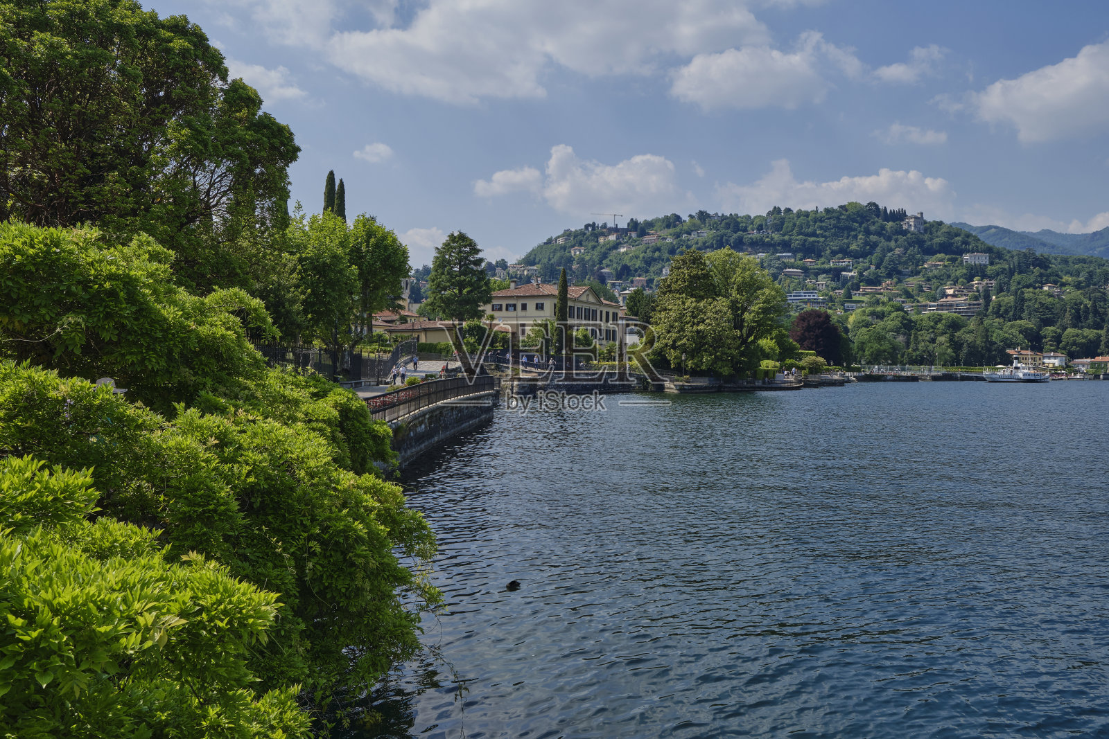 夏天的科莫湖照片摄影图片