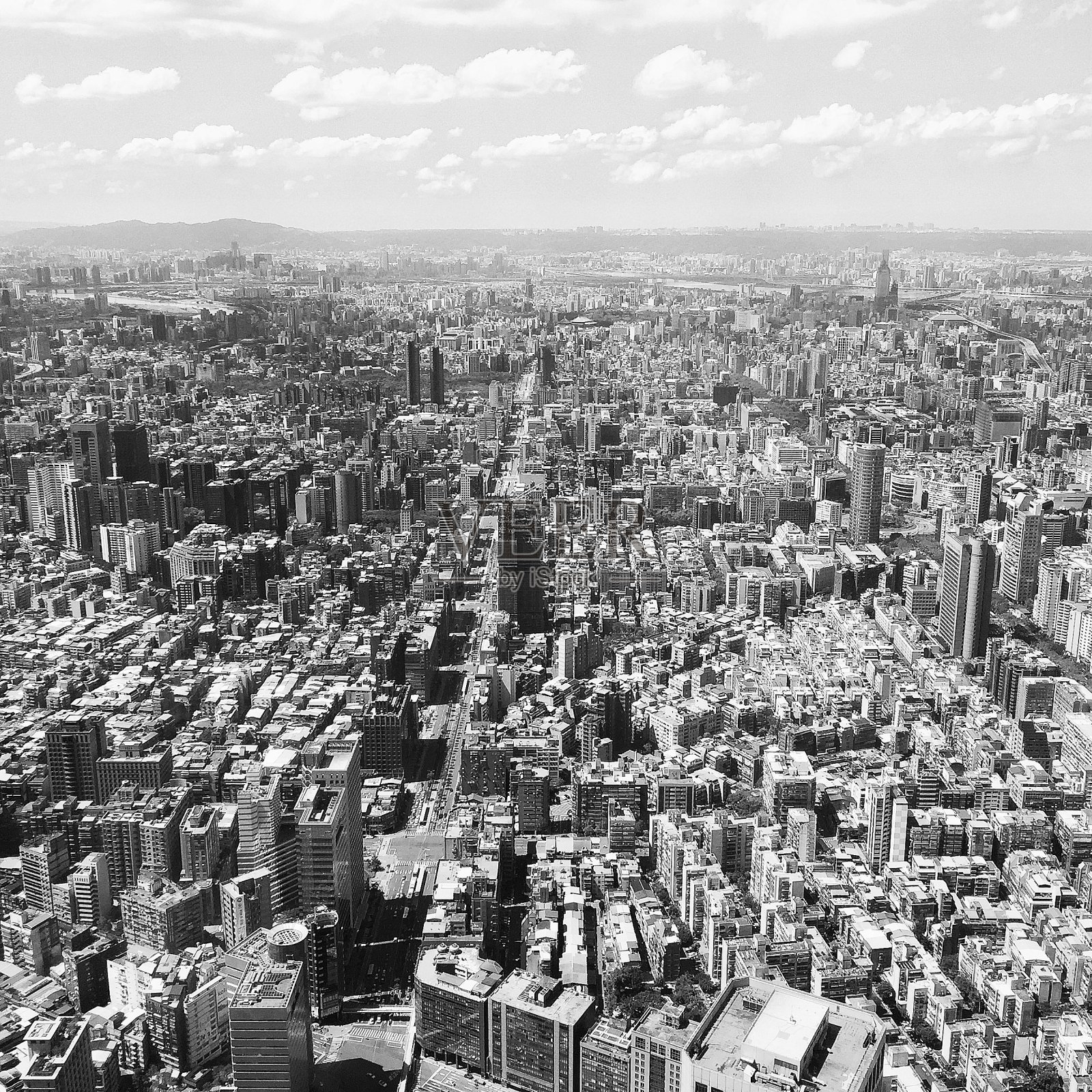 城市建筑仰天俯视照片摄影图片