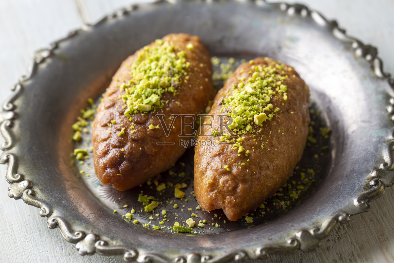 土耳其传统果子露甜点;kalburabasti照片摄影图片