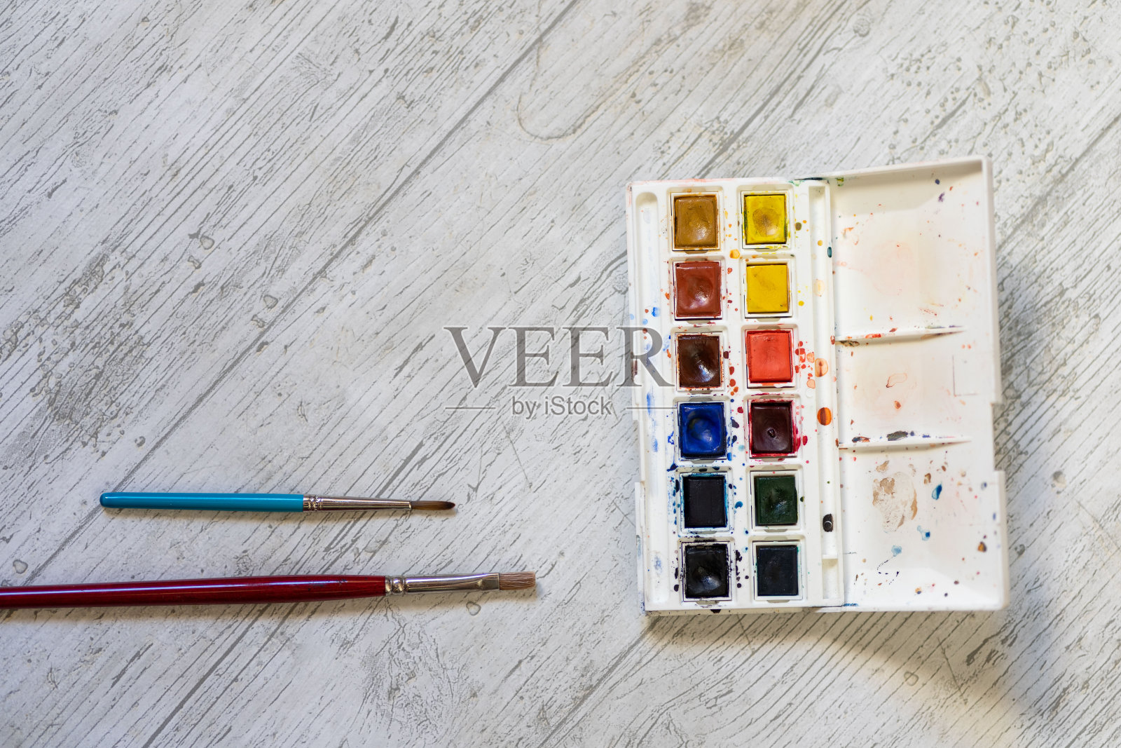 水彩画工具照片摄影图片