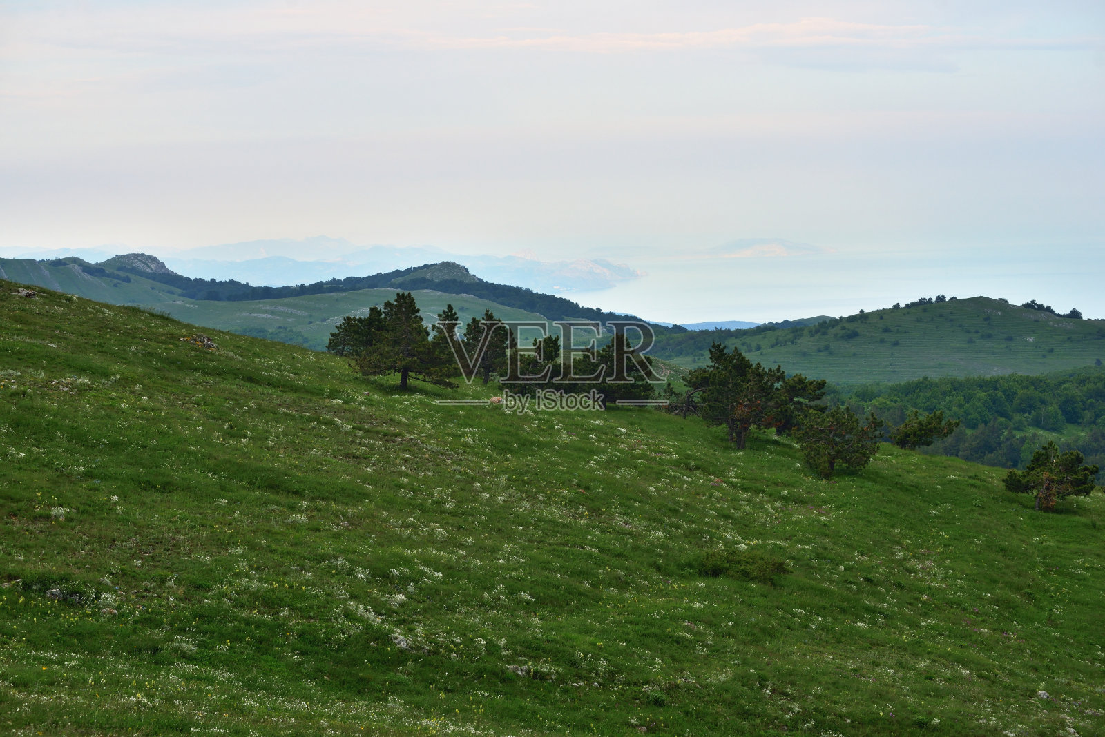 克里米亚山脉美丽的自然景观照片摄影图片