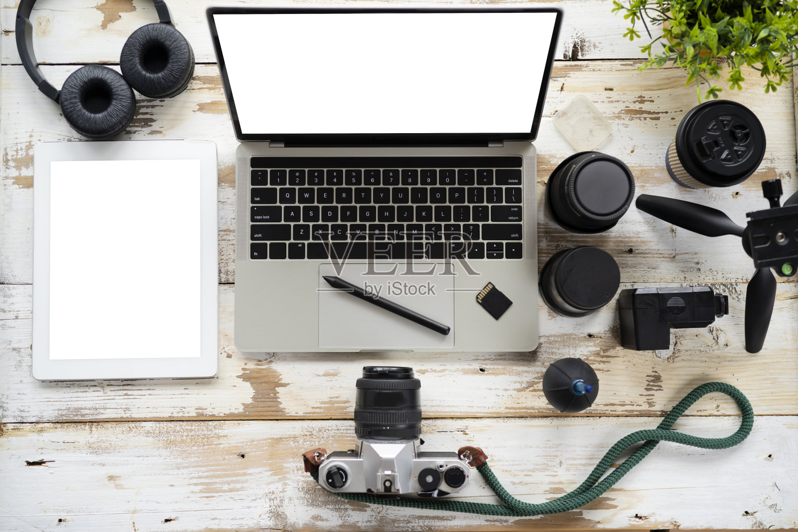 摄像摄影设计工作室编辑概念，桌面带摄影设备照片摄影图片