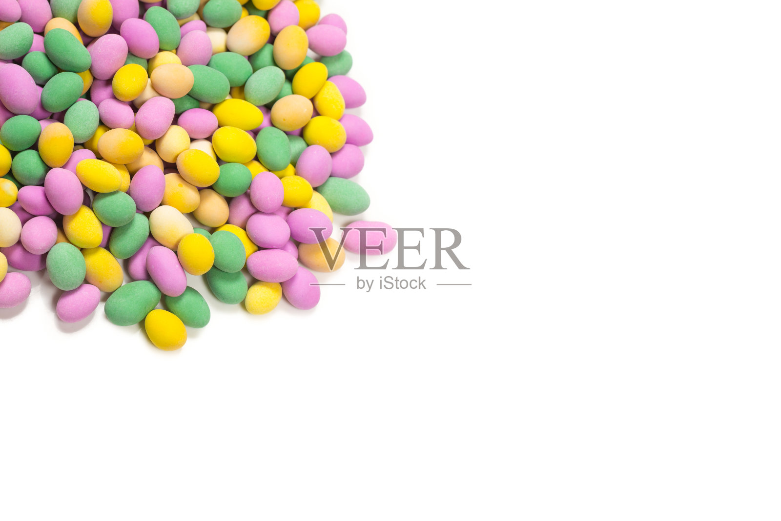 一群五颜六色的釉里花生。照片摄影图片