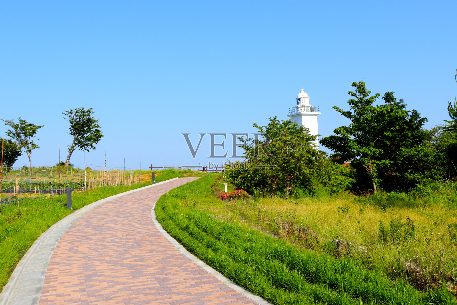 大崎灯塔(Osuzaki Lighthouse)爱的灯塔日本大津，小津町，石卷市，宫城县照片摄影图片