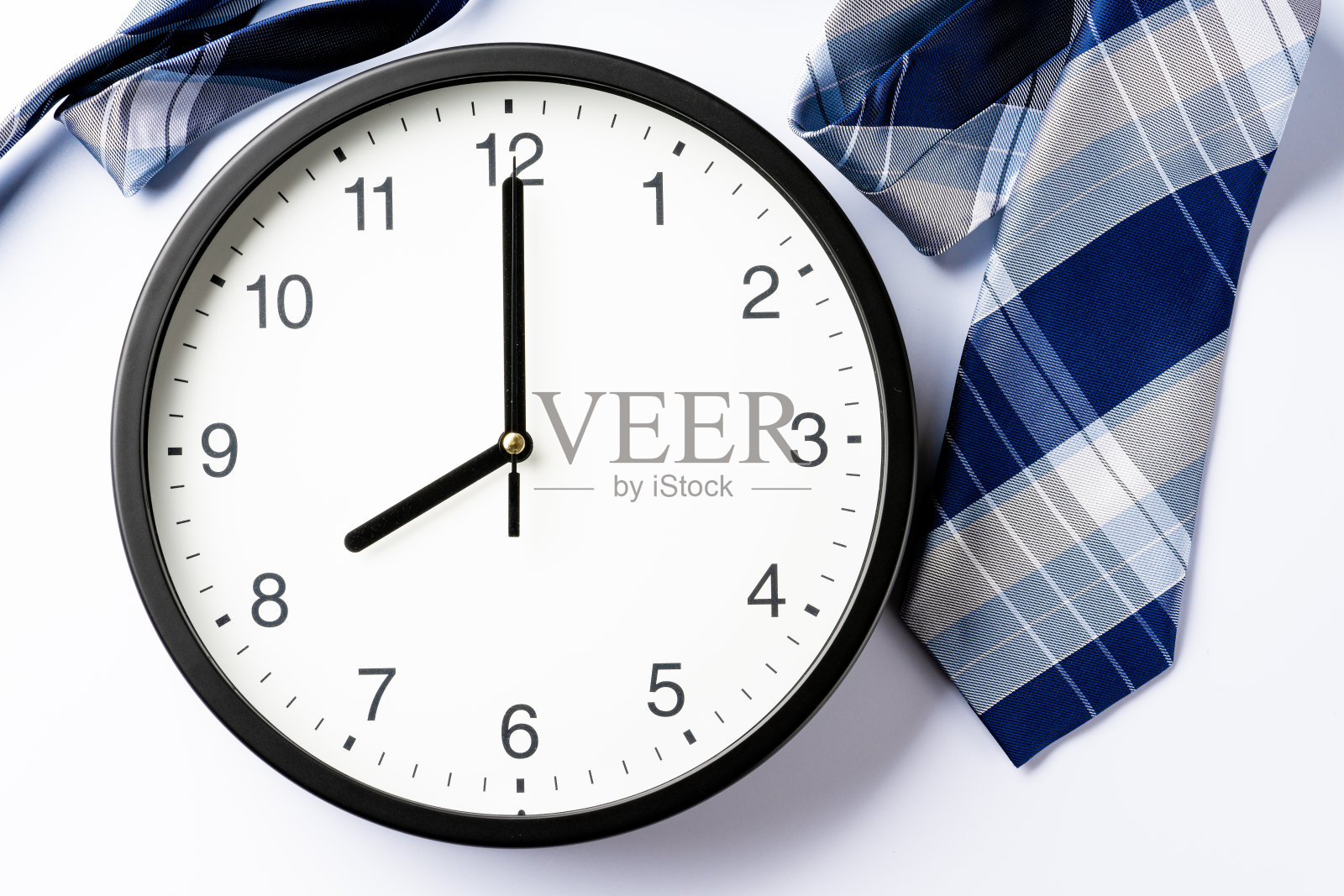 时钟和领带照片摄影图片