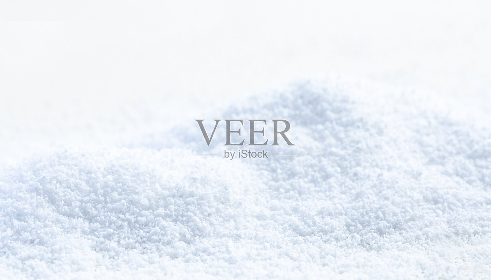 雪，白色背景上的雪堆照片摄影图片