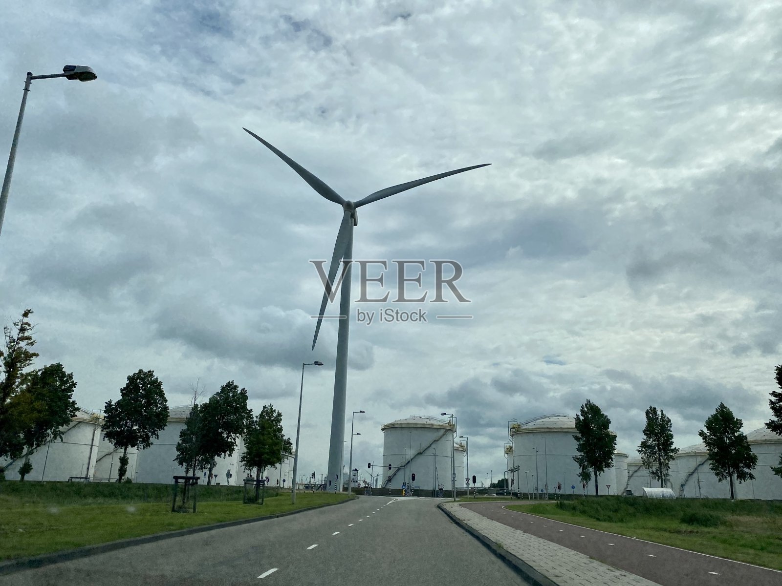 相比之下，能量产生照片摄影图片