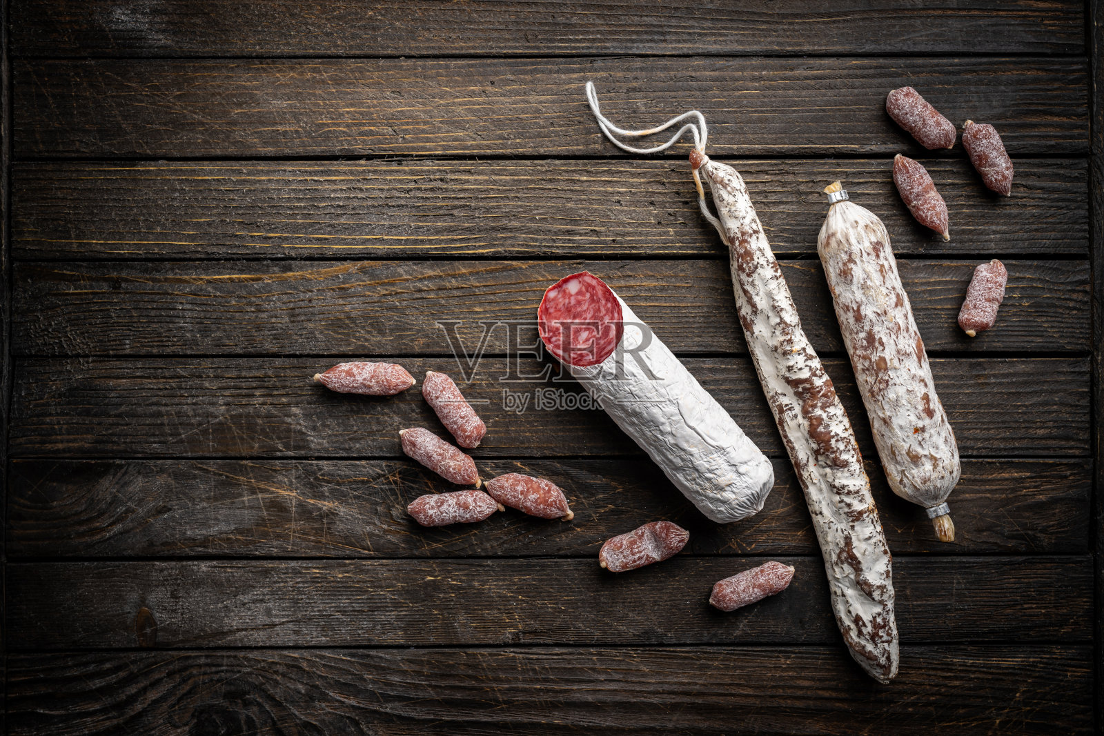 一套不同类型的香肠照片摄影图片