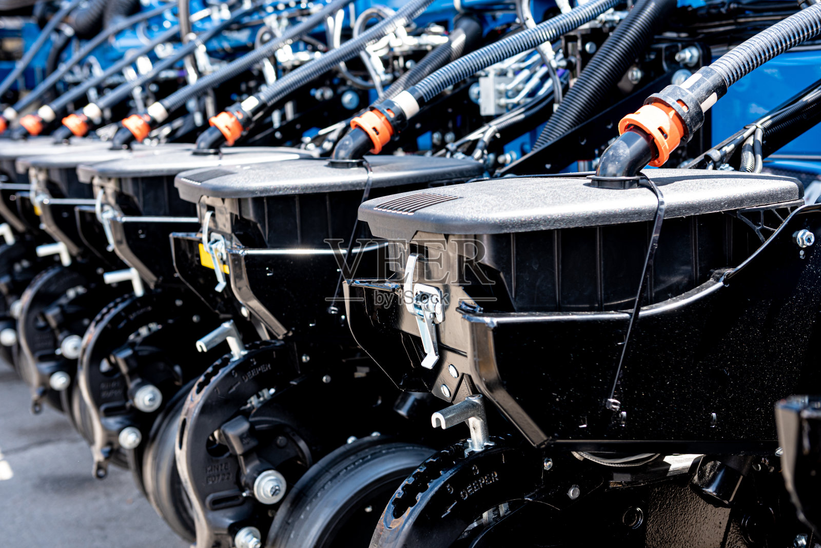 新型现代农业机械设备细节照片摄影图片